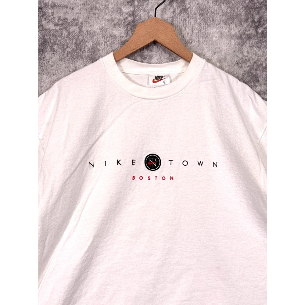 Vintage Nike T Shirt Large Mens Nike Town Boston Crewneck Made USA